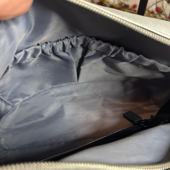 IHKWIP The City Crossbody Satchel Silver - Picture 11 of 11